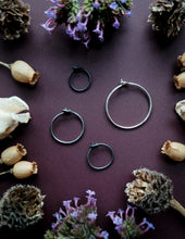 Load image into Gallery viewer, Handmade small hoop earrings sterling silver, gray or black niobium various diameter