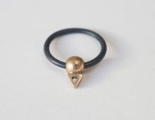 Load image into Gallery viewer, RAVEN BRONZE PIERCING RING