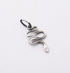 SERPENT single earring in silver