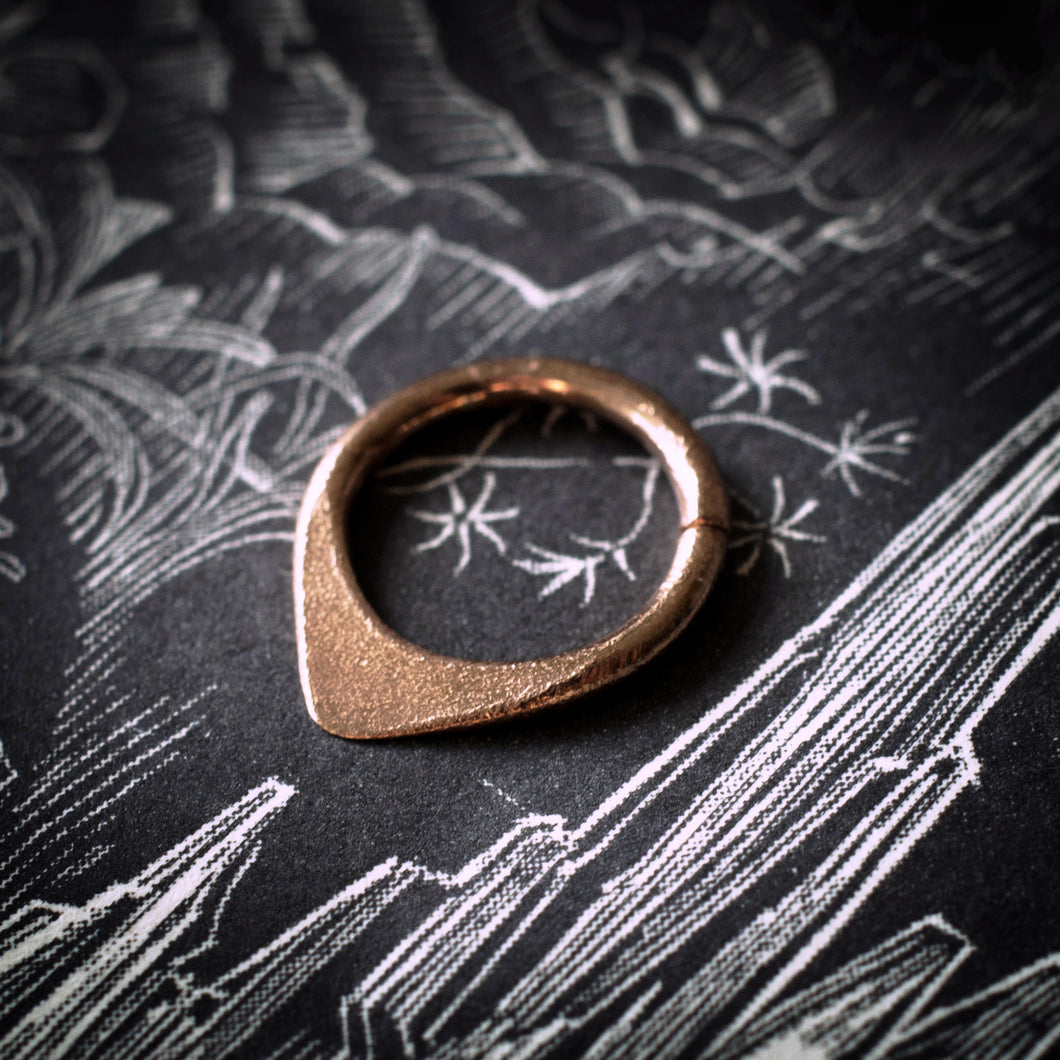 STHENO rose gold piercing ring