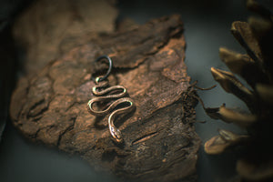 SERPENT single earring in bronze