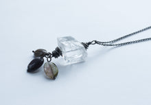 Load image into Gallery viewer, LONG CRYSTAL QUARTZ ROCK NECKLACE