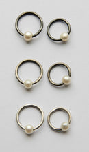 Load image into Gallery viewer, FRESHWATER PEARL PIERCING RING